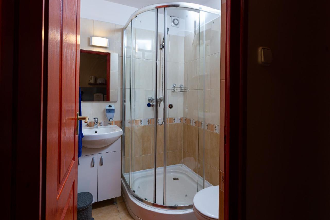 Erika Vendeghaz Hotel Eger Luaran gambar