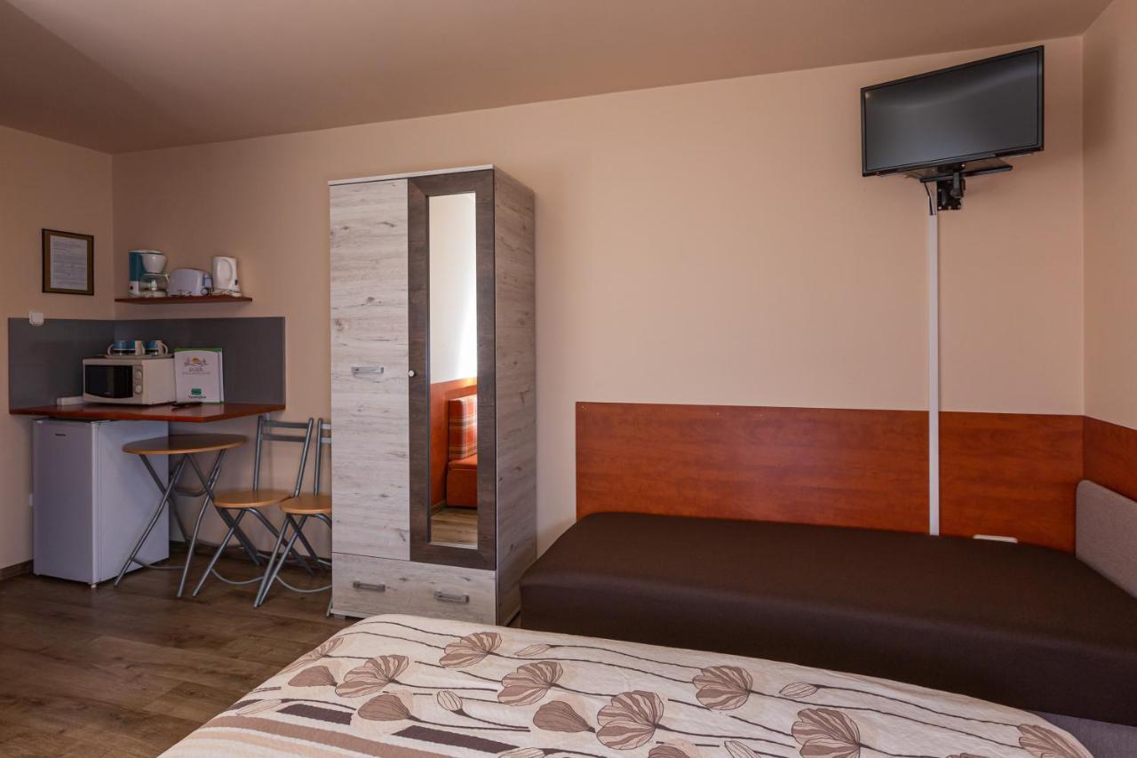 Erika Vendeghaz Hotel Eger Luaran gambar