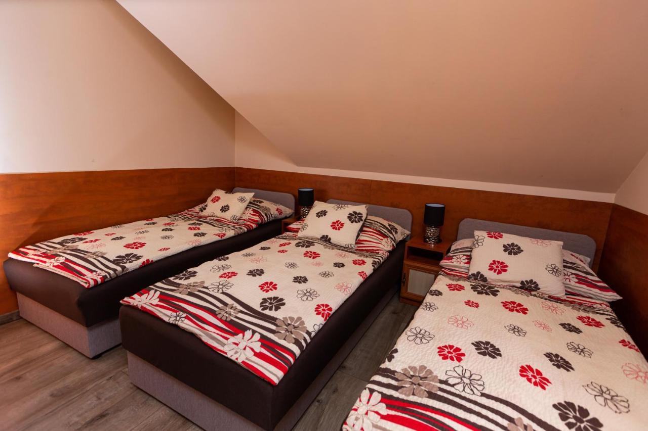 Erika Vendeghaz Hotel Eger Luaran gambar