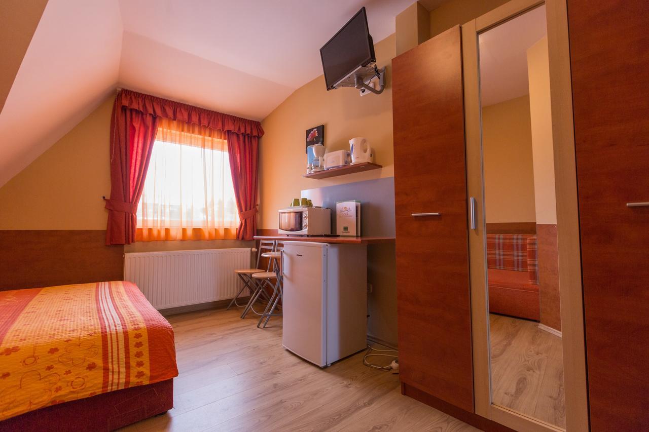 Erika Vendeghaz Hotel Eger Luaran gambar